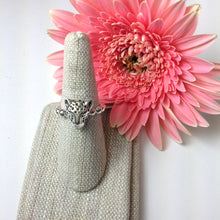 Load image into Gallery viewer, rs7373 - Small Sterling Silver Leopard Head On Sterling Beaded Band