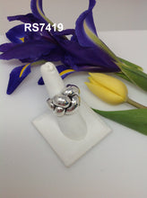 Load image into Gallery viewer, rs7419 - Sterling Silver Classic Smooth Braid Knot Ring