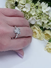 Load image into Gallery viewer, rs7373 - Small Sterling Silver Leopard Head On Sterling Beaded Band