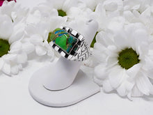 Load image into Gallery viewer, rs8171 - Weave Ring with Square Top And 1/2 Moon Stone