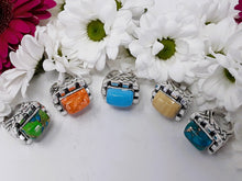 Load image into Gallery viewer, rs8171 - Weave Ring with Square Top And 1/2 Moon Stone