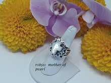 Load image into Gallery viewer, rs8511 - Starburst cross ring with craters and hand-cut stone