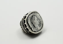 Load image into Gallery viewer, rs5102 - Sterling Silver Cast Of Ancient Roman Coin Ring W/Coliseum Sides
