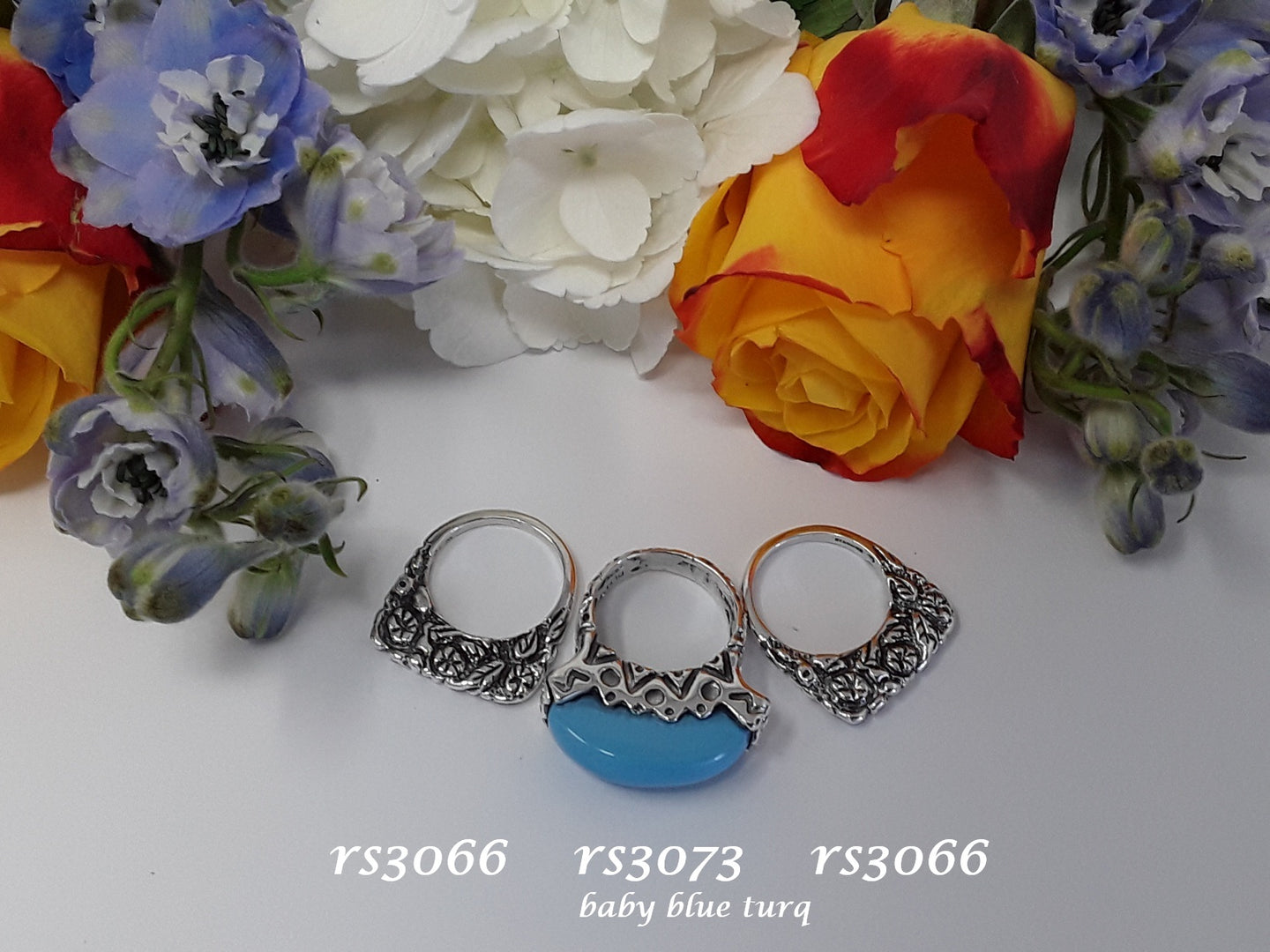 rs3066 - Sterling Silver Floral Ring Guard