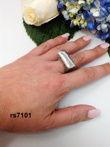 rs7101 - Sterling Silver Wide Hammered Bar Ring With Smooth Hammered Top