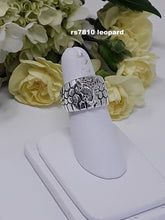 Load image into Gallery viewer, rs7810 band with sterling silver leopard
