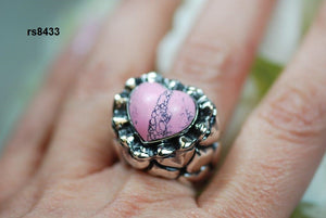 rs8433 - Sterling heart ring with stone, puffy heart shank