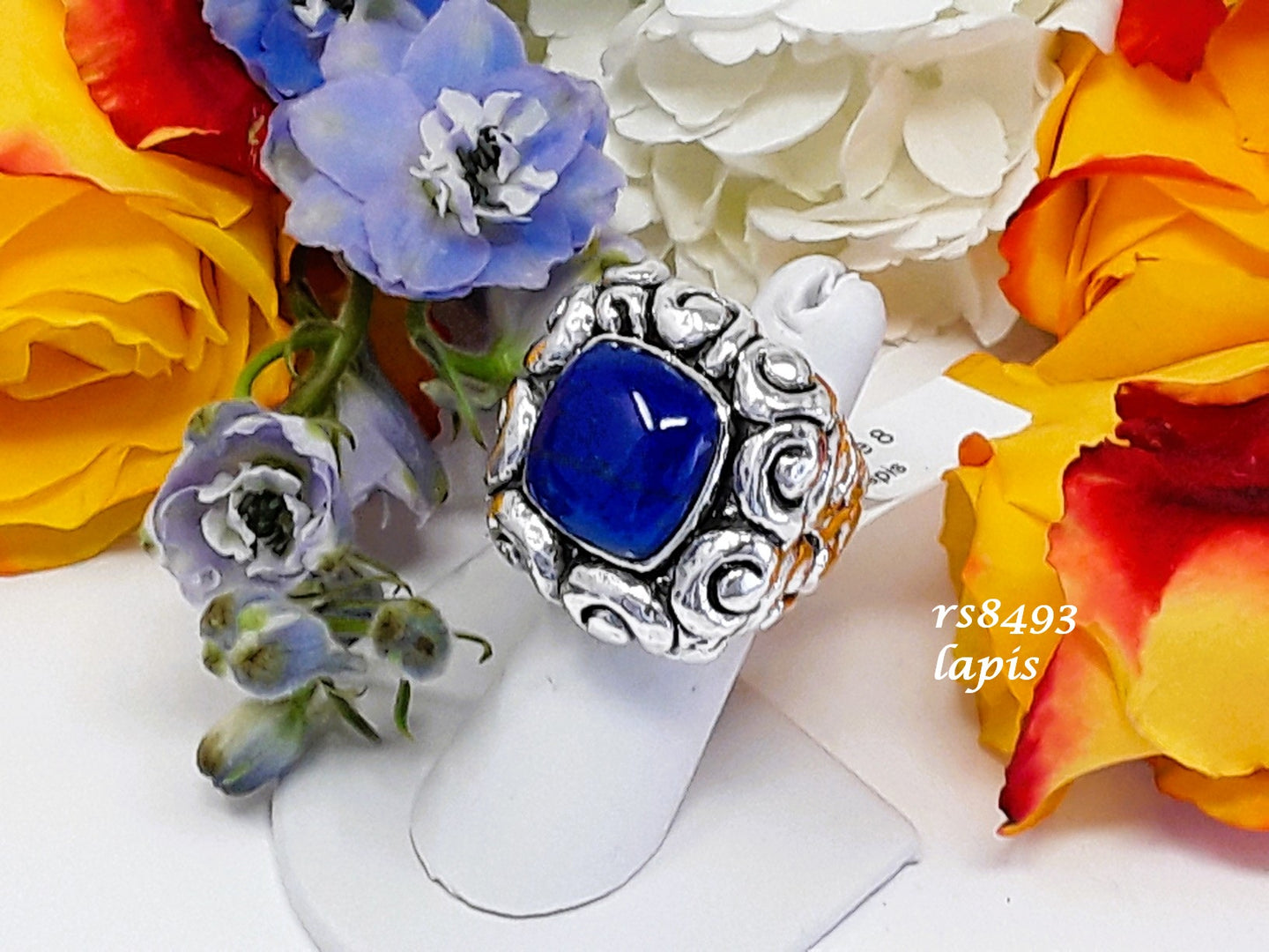 rs8493 - Large Sterling Silver Swirl Ring w/Hand Cut Stone