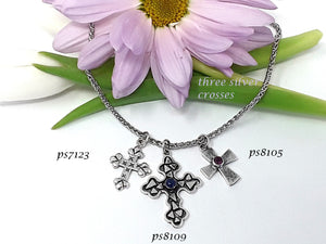 ps8109 - Sterling Silver Tri Cross with Stone and Ruffle Edges (Middle Charm)